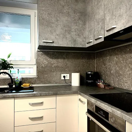 Apartment 4friendscoresibrasov W Brasov