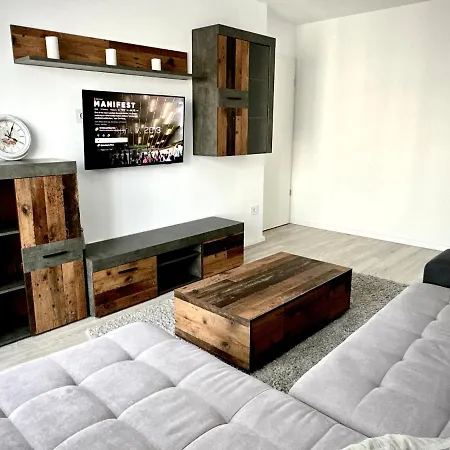 4friendscoresibrasov W Apartment Brasov